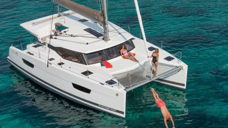 Family enjoying Fountaine-Pajot Lucia 40 catamaran